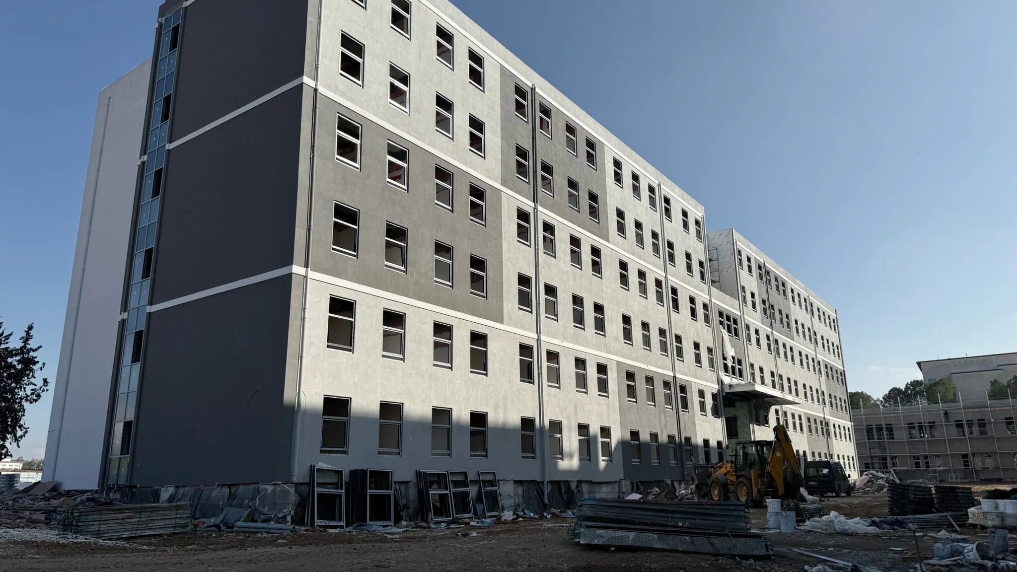 ADANA SARIÇAM İLÇESİ 1.000 KİŞİLİK ÖĞRENCİ YURDU