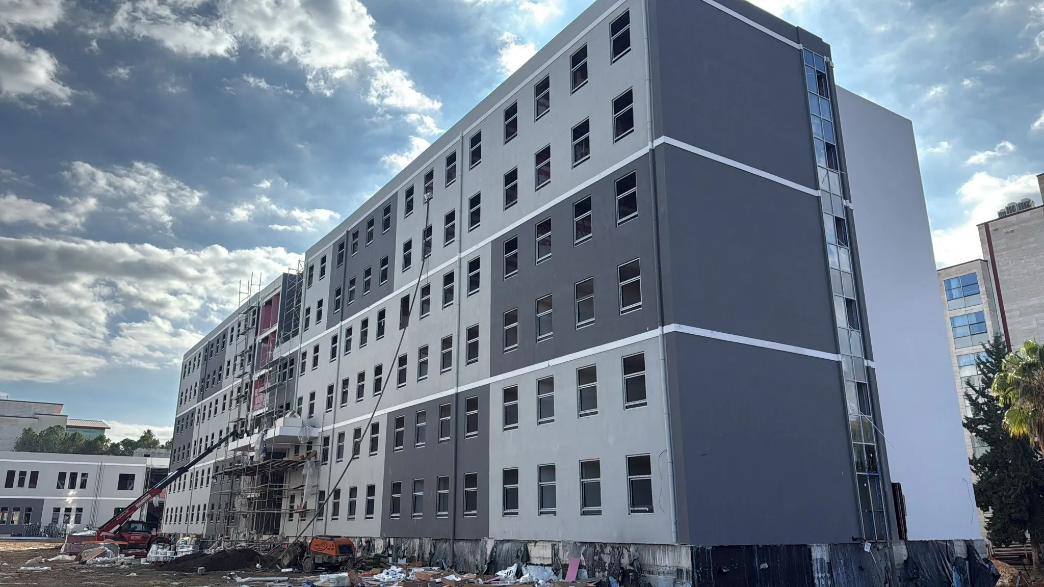 ADANA SARIÇAM İLÇESİ 1.000 KİŞİLİK ÖĞRENCİ YURDU